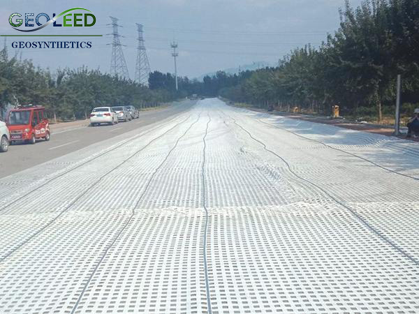 2e242ea0-77aa-4130-ae3c-24157cd393b6